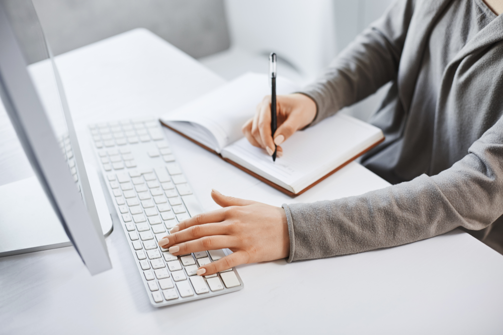 Manuscripts.ai - Worlds Fastest AI Writing and editing tool